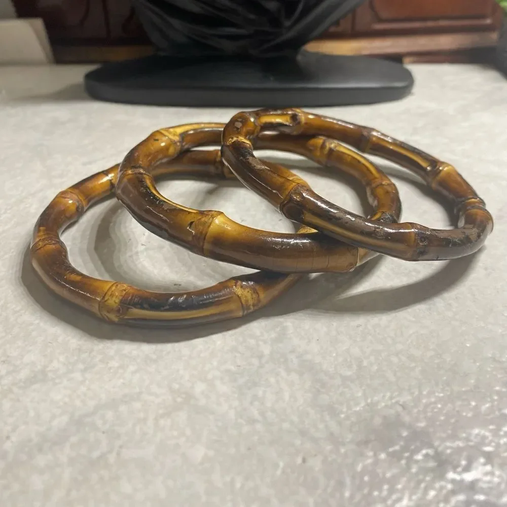 VINTAGE Bangle Bracelets (5)